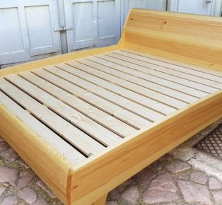Tischlerei Sebastian Schramm, Dresden Neustadt – Bett Kiefernholz – premium