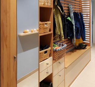 Tischlerei Sebastian Schramm, Dresden Neustadt – Garderobe